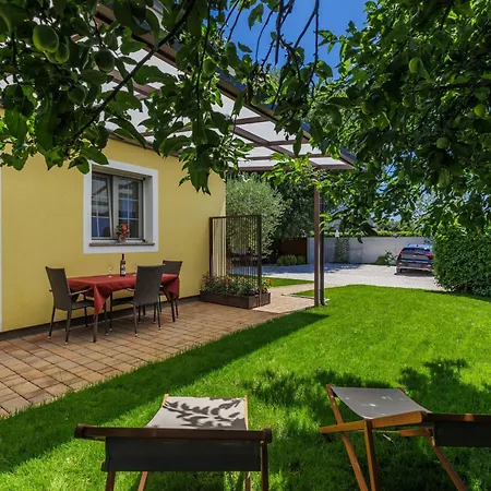 Nino-3 By Interhome Διαμέρισμα