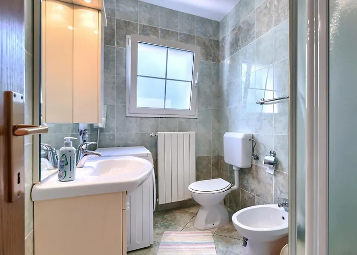 Nino-3 By Interhome Διαμέρισμα Πόρετς