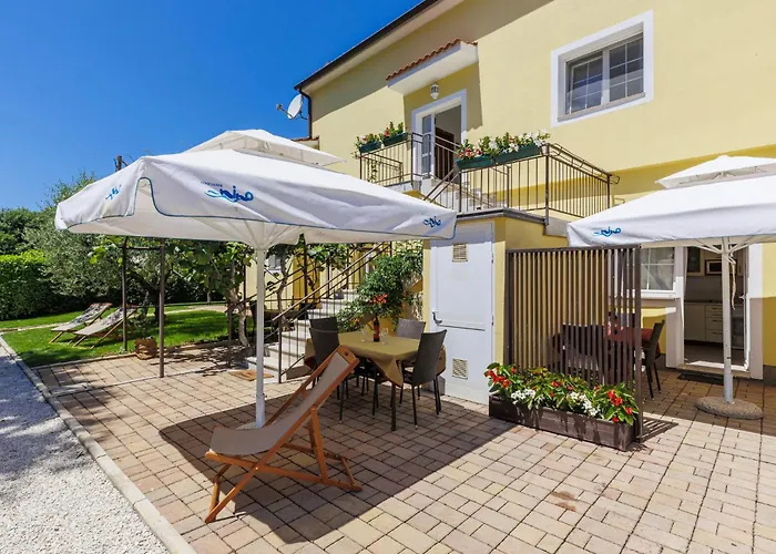 Lejlighed Nino-3 By Interhome