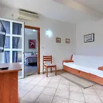 Apartamento Nino-3 By Interhome *